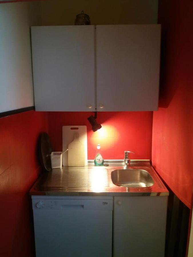 Geraeumige Zentrumsnahe Altbauwohnung Vienna Luaran gambar